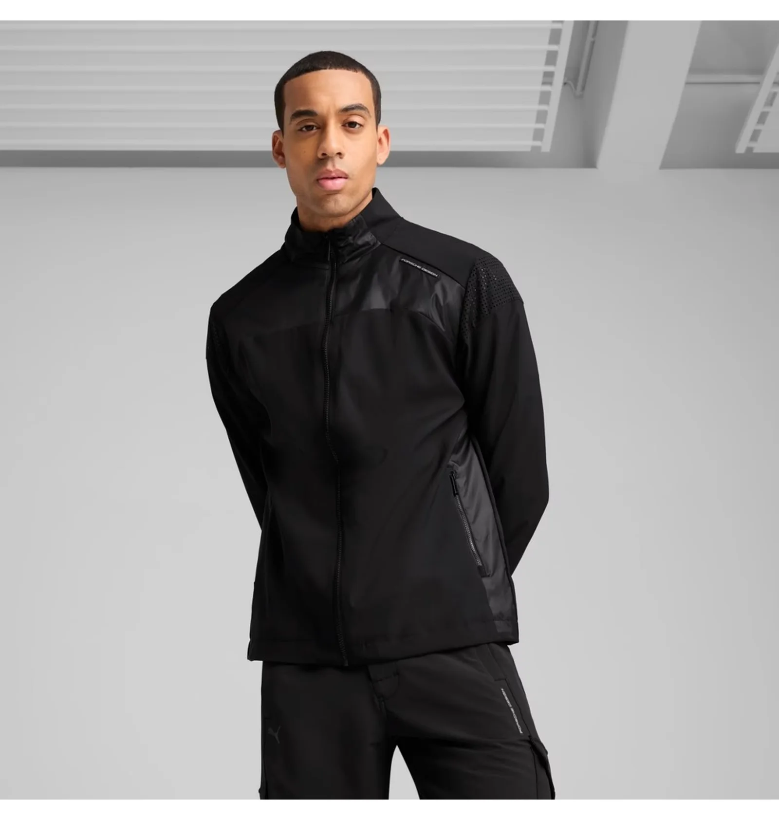 ᐉ Олимпийка мужская Puma Porsche Design Woven Tech Black 629472
