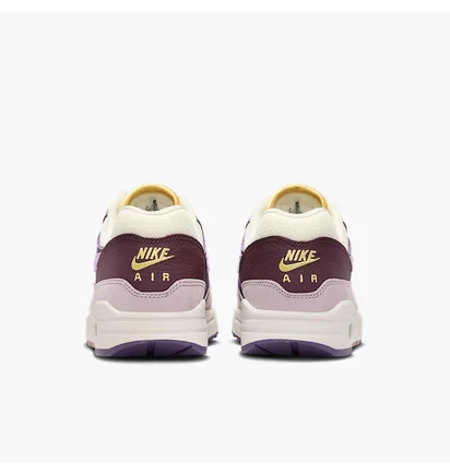 Кроссовки женские Nike Air Max 1 87 Multi HQ4051-500