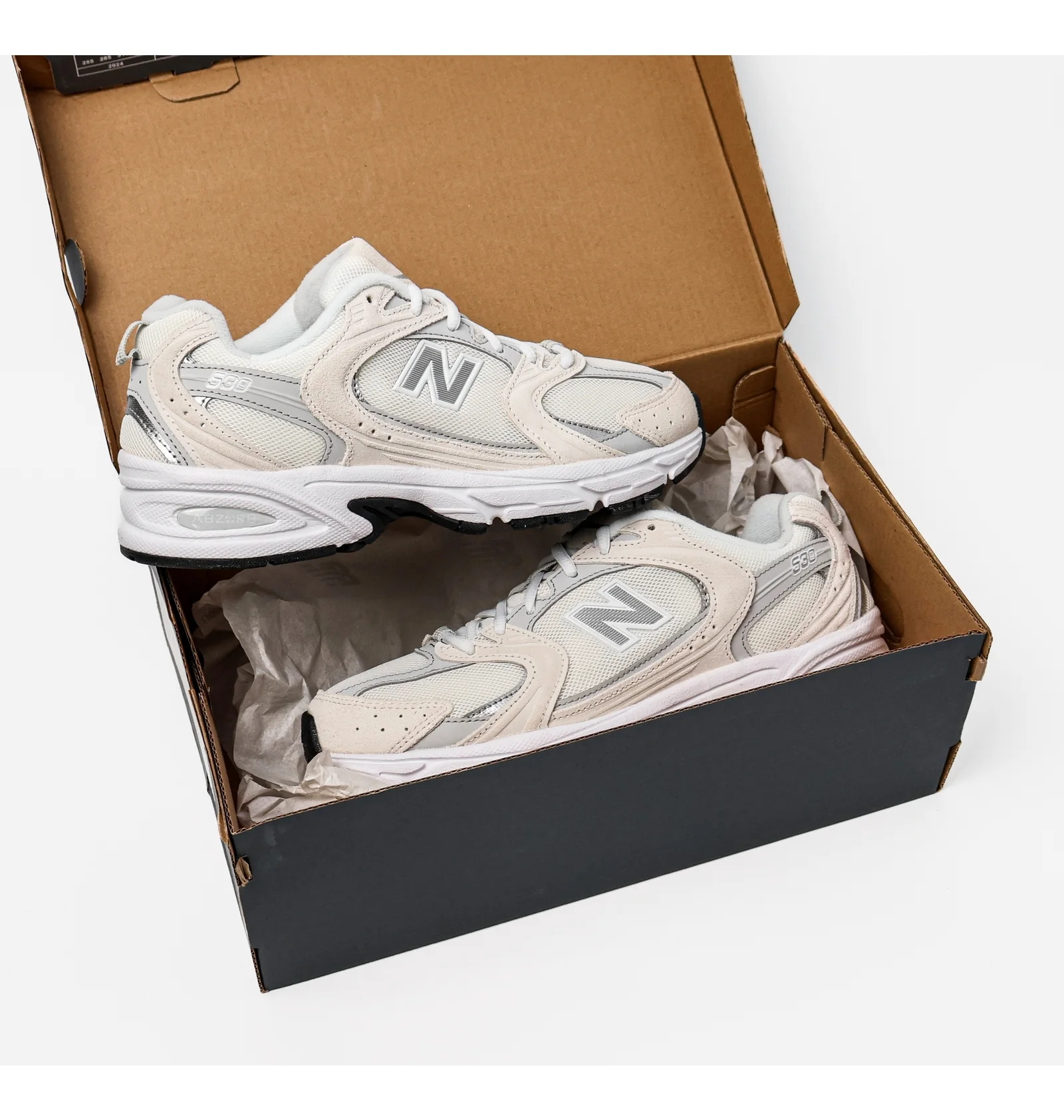 ᐉ Кроссовки унисекс New Balance Mr530 White MR530CE - купить в