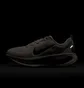 Кросівки жіночі Nike Air Zoom Vomero 18 Beige HM6804-108