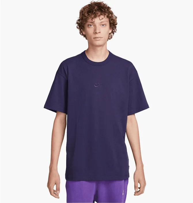 Футболка чоловіча Nike Sportswear Premium Essentials Violet DO7392-555