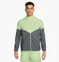 Ветровка мужская Nike Impossibly Light Windrunner Running Jacket Green/Grey HV6521-701