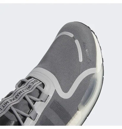 Кросівки чоловічі Adidas Nmd_V3 Gore-Tex Shoes Grey If7982