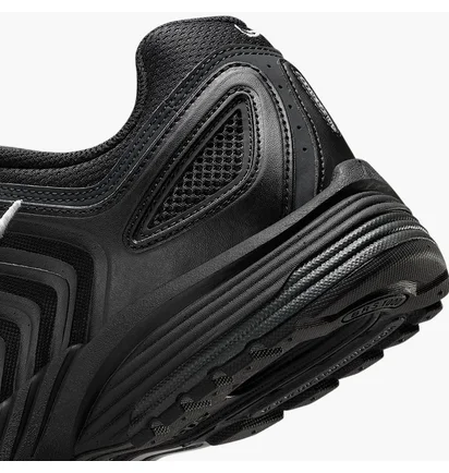 Кросівки чоловічі Nike Air Pegasus 2005 Black HV1792-001