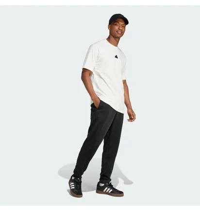 Футболка чоловіча Adidas Brand Love White IW2677