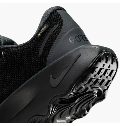 Кроссовки женские Nike Wmns Motiva Gtx Black HM0355-001