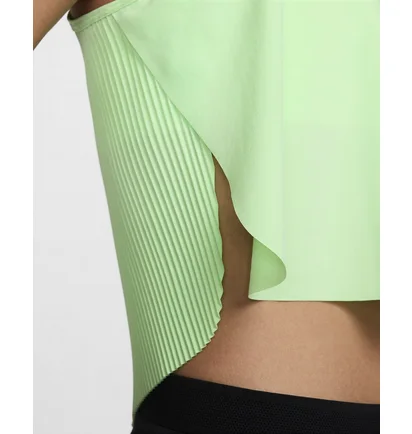 Майка жіноча Nike Aeroswift Dri-Fit Adv Cropped Running Tank Top Green FN2713-376