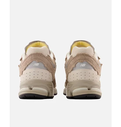 Кросівки унісекс New Balance Protection Pack 2002Rdl Beige M2002RDL