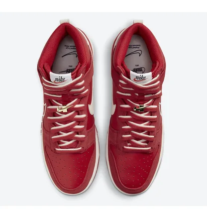 Кросівки чоловічі Nike Dunk High Se Red DH0960-600