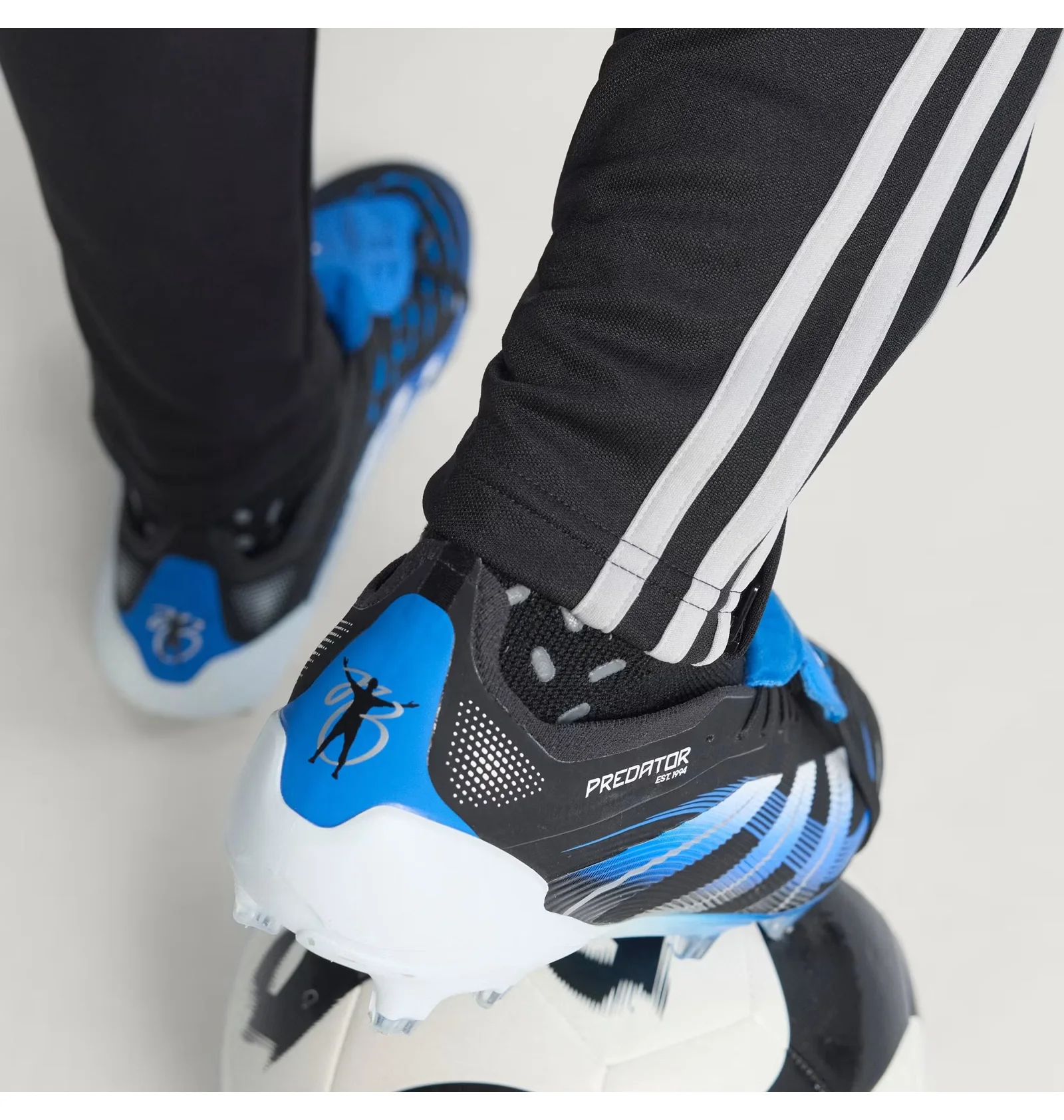 ᐉ Бутсы унисекс Adidas Predator Elite Black/Blue JS3106 - купить