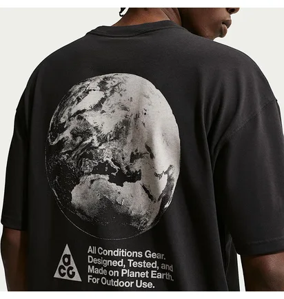 Футболка мужская Nike Acg Df Tee Lse 12Mo Camp Lt Black IH1288-010