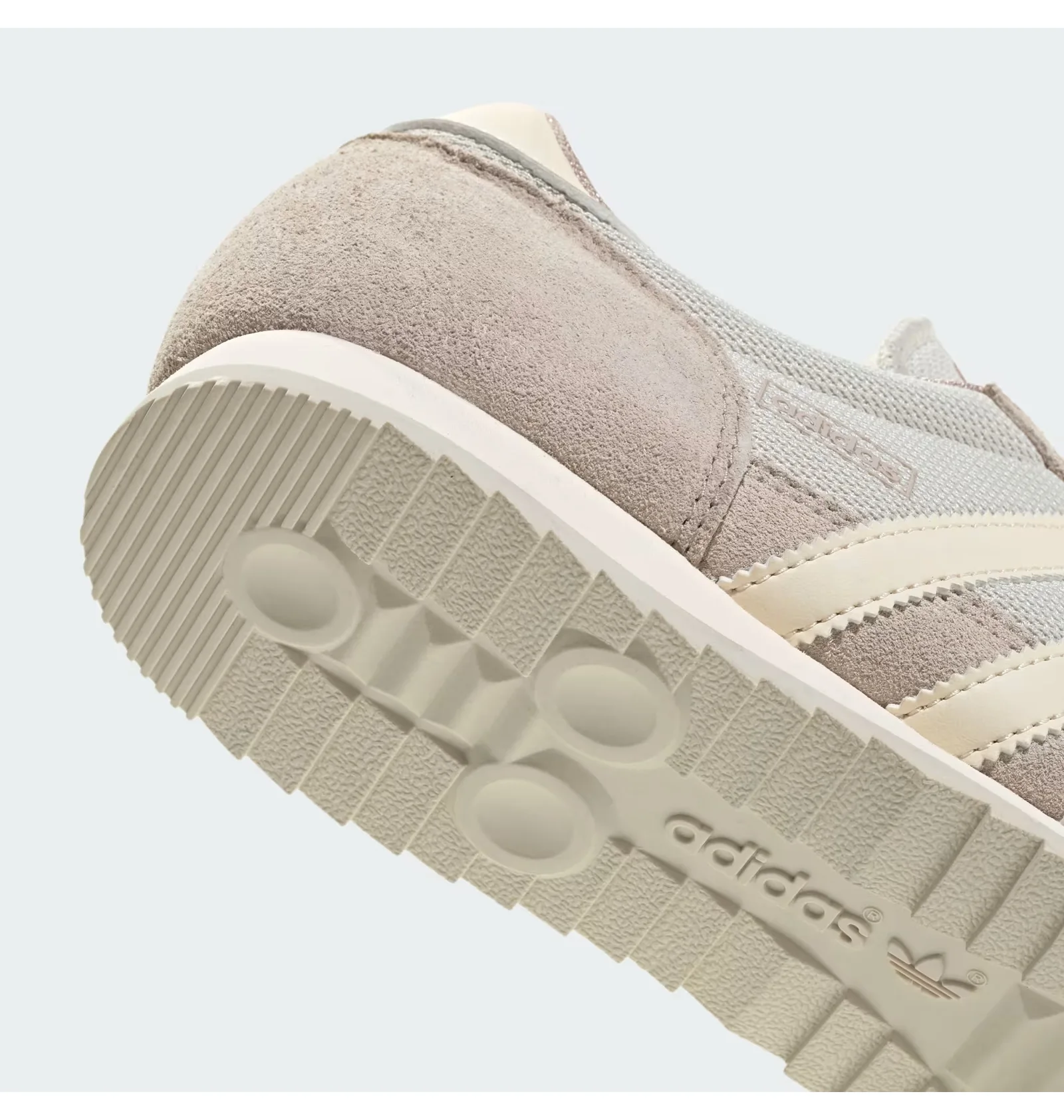 ᐉ Кросівки унісекс Adidas R71 Beige JQ6372 - придбати в інтернет