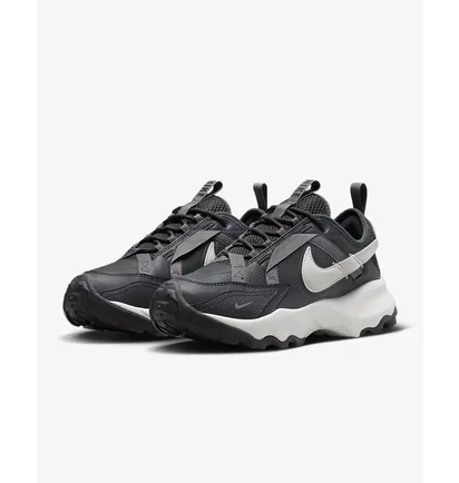 Кросівки жіночі Nike Tc 7900 Black DD9682-001