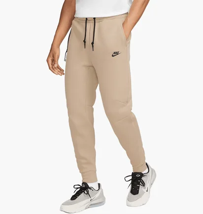 Штаны мужские Nike Sportswear Tech Fleece Beige FB8002-247