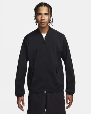 Олімпійка чоловіча Nike A.P.S. Repel Versatile Bomber Jacket Black FN3006-010