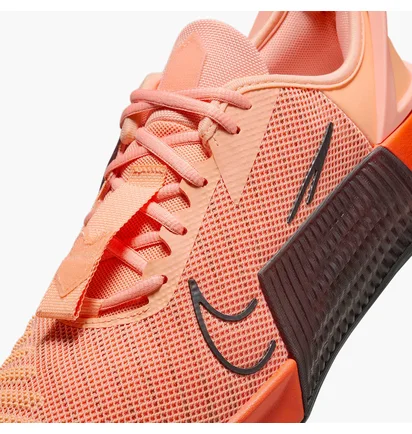 Кросівки чоловічі Nike Metcon 9 Flyease Peach DZ2615-801