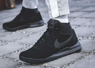 Черевики чоловічі Nike Hoodland Suede Black 654888-090