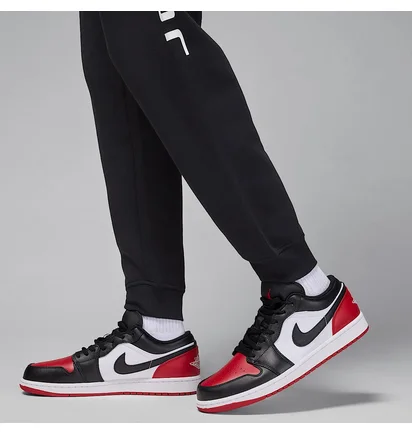 Спортивний костюм чоловічий Air Jordan Essentials Black HQ4645-010__HQ4643-010