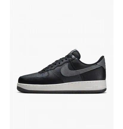 Кроссовки мужские Nike Air Force 1 07 Lv8 Shoes Black FJ4170-004
