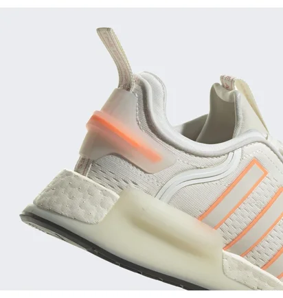 Кроссовки женские Adidas Nmd_V3 Shoes White HQ9116