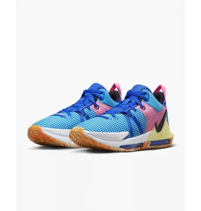 Кросівки унісекс Nike Lebron Witness 7 Light Blue Dm1123-400