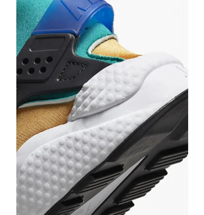 Кросівки чоловічі Nike Air Huarache White Dd1068-110