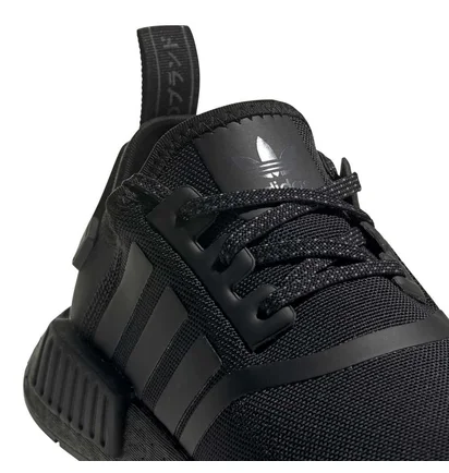 Кроссовки мужские Adidas Nmd R1 Black Fx8777