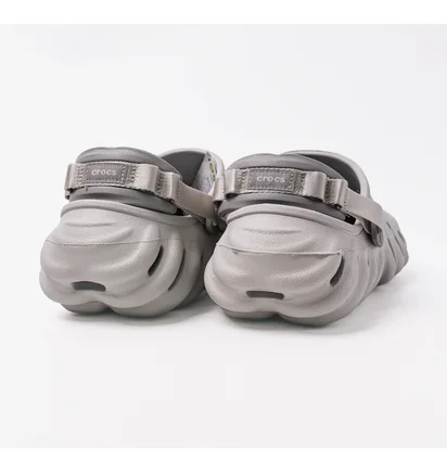 Тапочки чоловічі Crocs Echo Clog Grey 207937-1FT