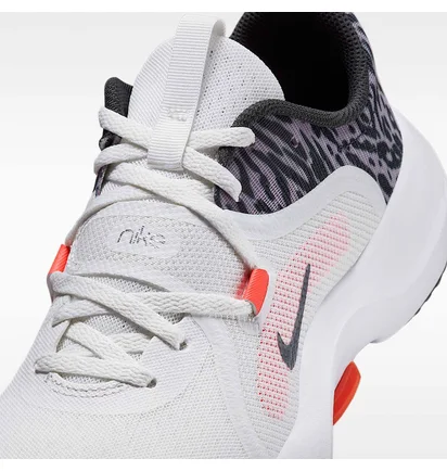 Кросівки жіночі Nike In-Season Tr 13 Premium White FQ7205-100