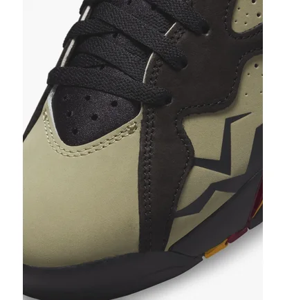 Кросівки чоловічі Air Jordan 7 Retro Se Black Dn9782-001