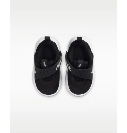 Кросівки дитячі Nike Team Hustle D 12 (Td) Black HF6281-002