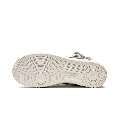 Кросівки жіночі Nike Wmns Air Force 1 07 Mid White/Black DV2224-001