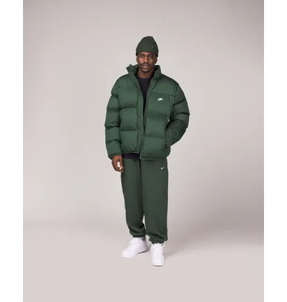 Пуховик чоловічий Nike Club Puffer Jkt Green FB7368-323
