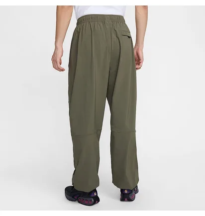 Штани чоловічі Nike Tech Olive HM7158-223