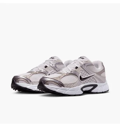Кросівки чоловічі Nike V5 Rnr Grey HJ5228-104