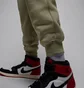 Штаны мужские Air Jordan Brooklyn Flc Green FV7277-205