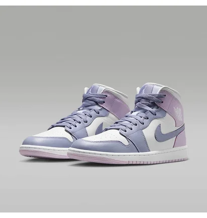 Кросівки жіночі Air Jordan 1 Mid Violet/White BQ6472-510
