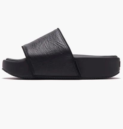 Тапочки унисекс Adidas Slide Black GW8631