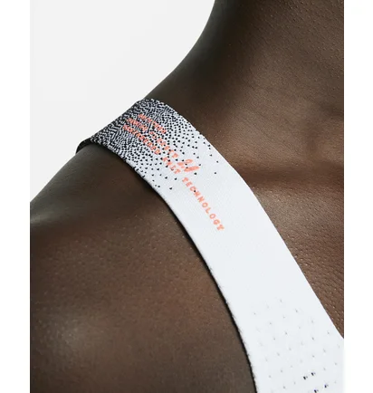 Топ жіночий Nike W Swsh Flyknit Bra White/Grey DQ5119-010