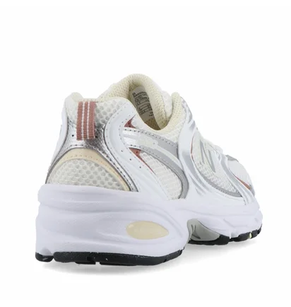 Кроссовки унисекс New Balance 530-Sga Clu Beige/Metallic MR530SGA