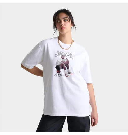 Футболка жіноча Air Jordan Short-Sleeve Oversized Graphic T-Shirt White FN5703-100