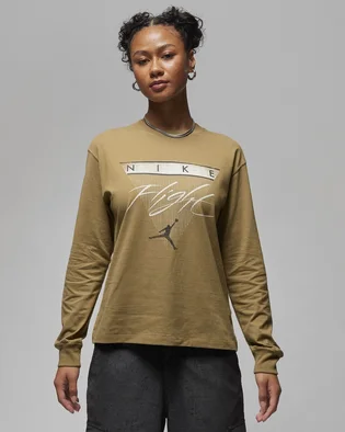 Лонгслів жіночий Air Jordan Long-Sleeve Graphic T-Shirt Olive FD7205-395