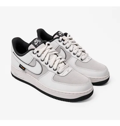 Кроссовки мужские Nike Air Force 1 07 Lv8 White IM6001-121