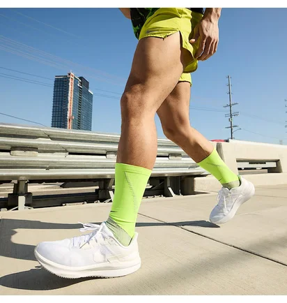 Кросівки чоловічі Nike Running Structure 25 White DJ7883-105