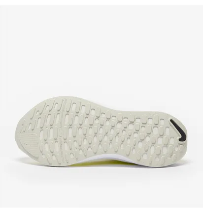 Кроссовки женские Nike Reactx Infinity Run Flyknit 4 White DR2670-101