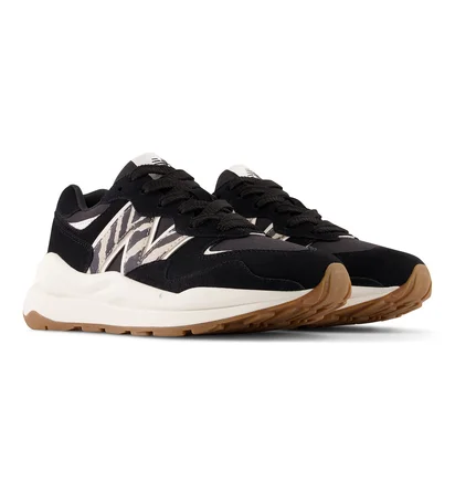 Кроссовки женские New Balance 5740 Black W5740APA