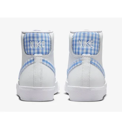 Кросівки жіночі Nike Blazer Mid 77 W Ewt White FD9163-100