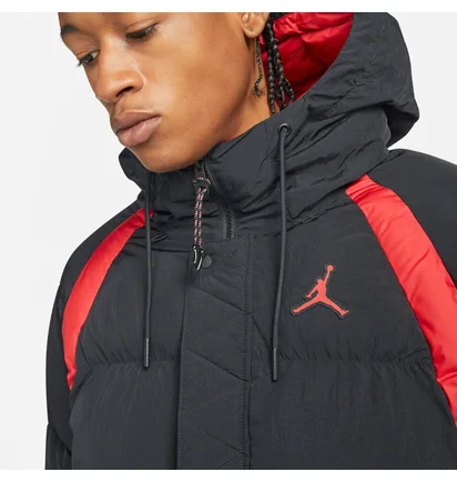 Куртка мужская Air Jordan M J Ess Puffer Jkt Black DA9806-010
