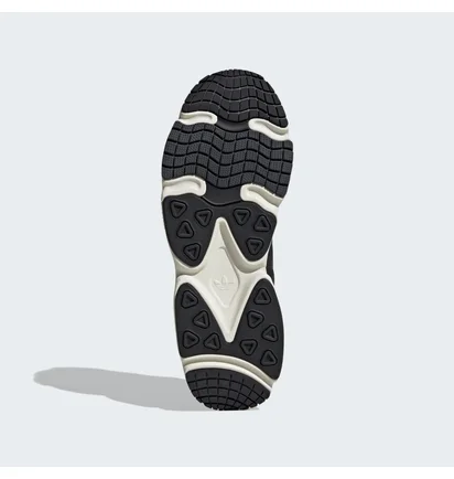 Кросівки чоловічі Adidas Ozmillen Shoes Black ID5831
