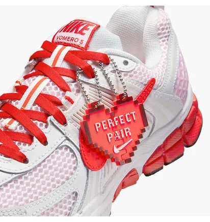 Кросівки дитячі Nike Vomero 5 White HV5171-121